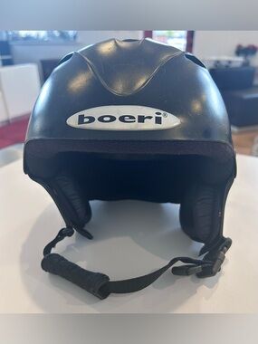 Boeri Snowboarding Ski Helmet Size Small Black Matte